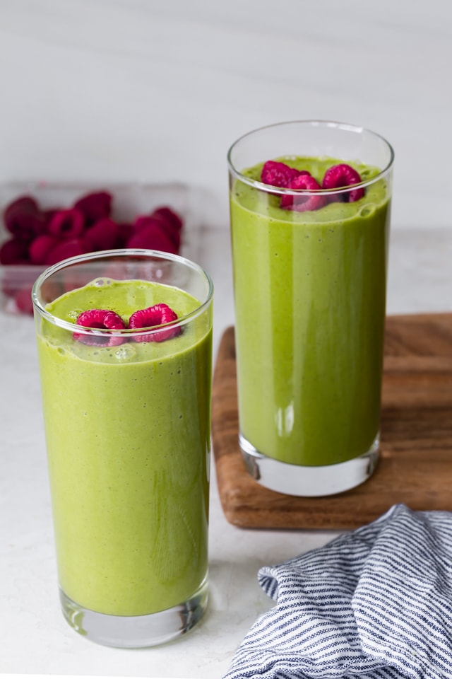 Glowing-Green-Smoothie-7